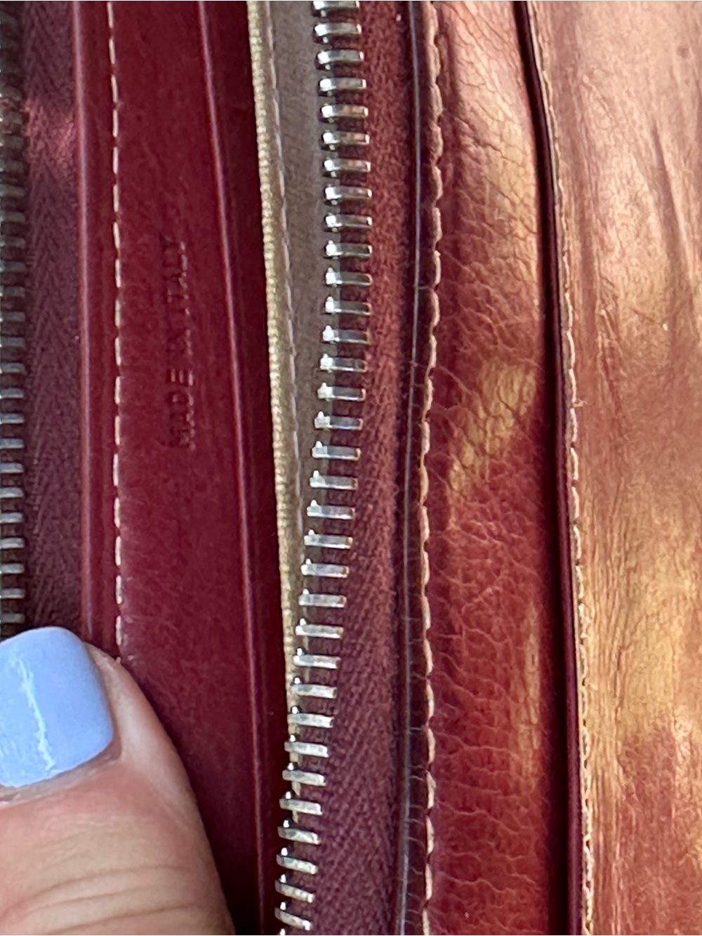 Marc Jacobs Burgundy Leather Wallet Clutch with Front Pockets - Picture 11 of 13